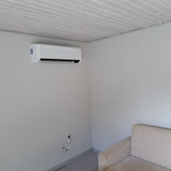 Luft til luft varmepumpe installeret på Fyn: Inde del Samsung ELITE WindFree12  3,5kW